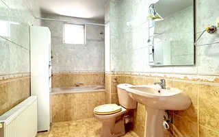 Casa P+1, 912 mp teren, 5 camere, strada asfaltata, zona Lipoveni - Poză 13