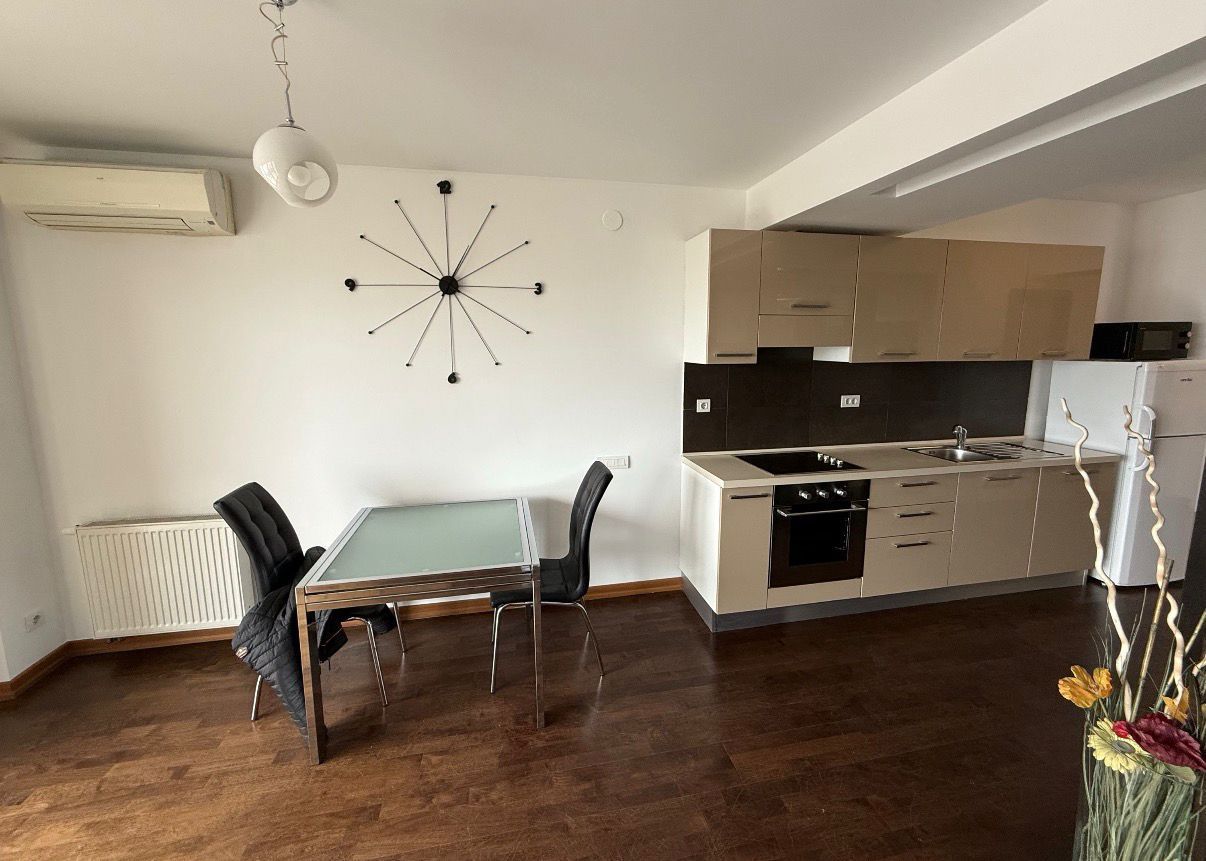 STUDIO INCITY - DORMITOR SEPARAT, CENTRALA PROPRIE, METROU 5 MINUTE - Poză 4