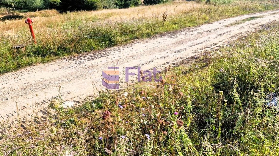 Teren intravilan de vânzare în Hărman, Brașov cu utilitati - Poză 4