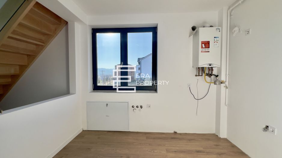 Penthouse 5 camere -  133 mp utili - predare la cheie, zona Aeroport Sibiu - Poză 3