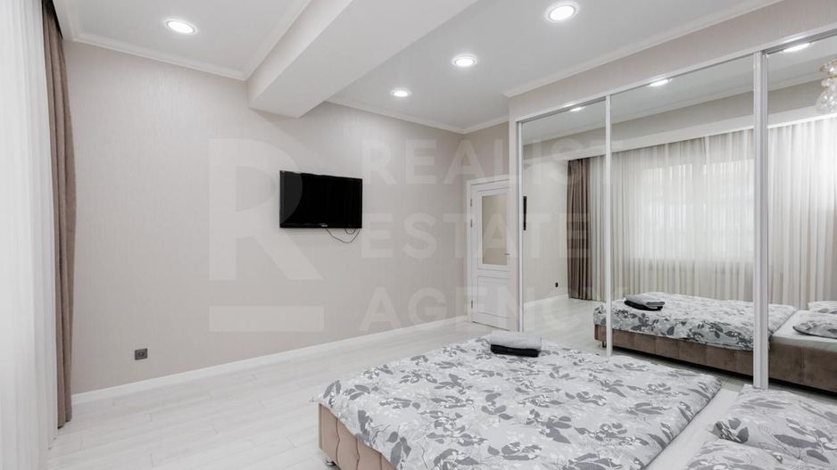 Chirie, apartament, 3 camere, strada Nicolae Starostenco, Centru - Poză 12