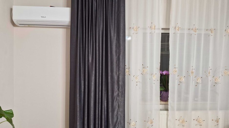 Vând apartament 3 camare - Poză 4