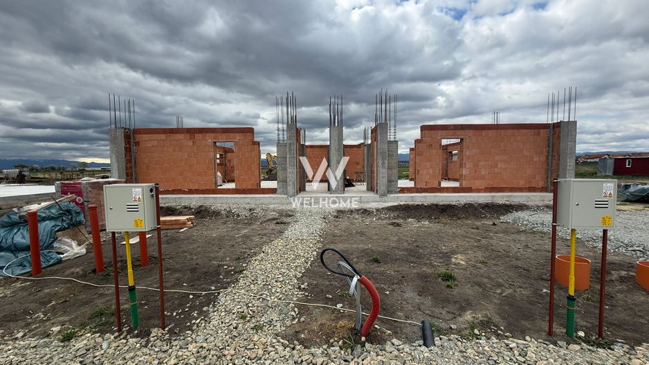 Casa moderna pe un singur nivel in Sura Mica - Poză 11