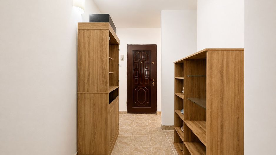 Apartament 1 cameră, zona Confecții, decomandat, centrală proprie - Poză 6