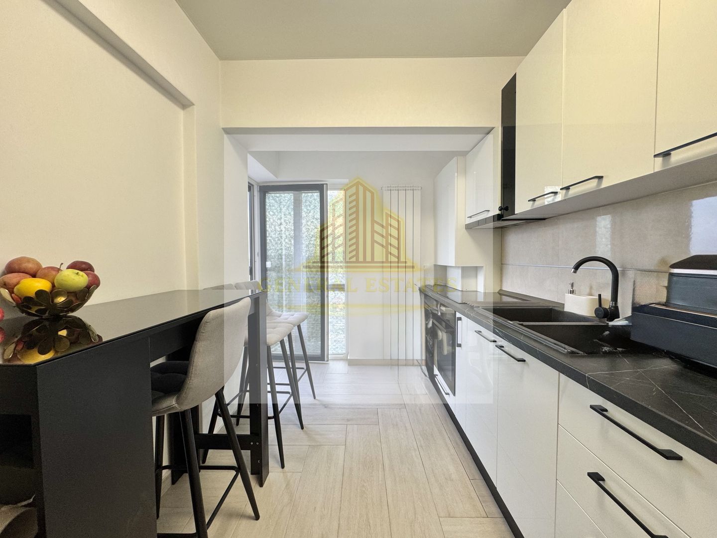 Vânzare apartament cu 2 camere, 56 m.p. în Tătărași - Evergreen Towers - Poză 16