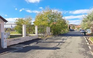 Casa noua + atelier 49 mp + teren 1030 mp! - Poză 2