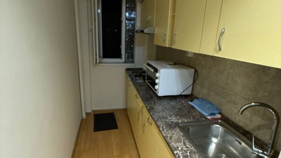 Se inchiriaza Apartement 2 Camera, Piata Victoria - Poză 3
