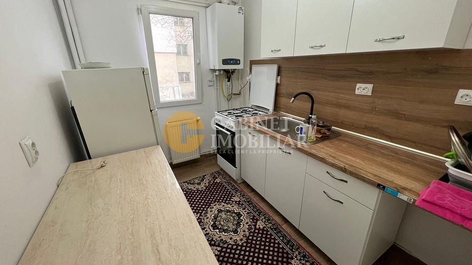 Apartament cu 2 camere - Etaj 2 - Fara Risc - Mobilat/Utilat - Podu Ros - Poză 3