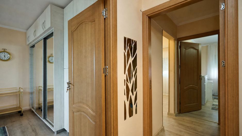 Apartament 3 camere, mobilat si utilat, 2 bai – Exercitiu - Poză 16