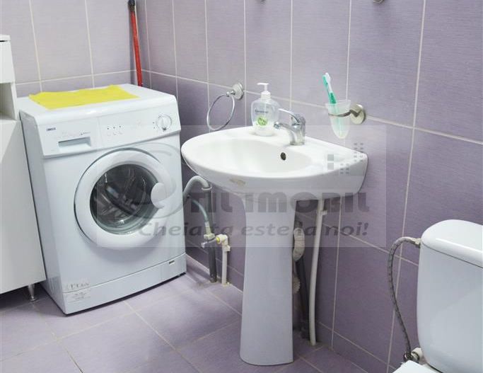 3 CAM TATARASI ETAJ 2 , CENTRALA PROPRIE, 2 BAI, SUD, GREEN PARK - Poză 16