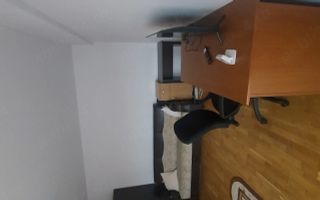 Apartament cu o cameră decomandat, Podul de Fier, Iași – de închiriat - Poză 3