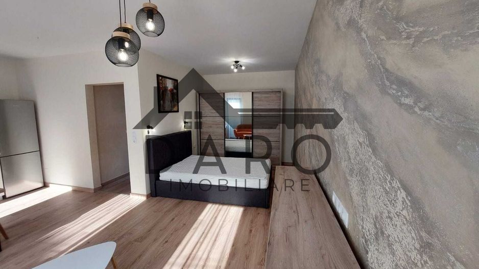 Inchiriez studio in centru, bloc nou, modern amenajat - Poză 2