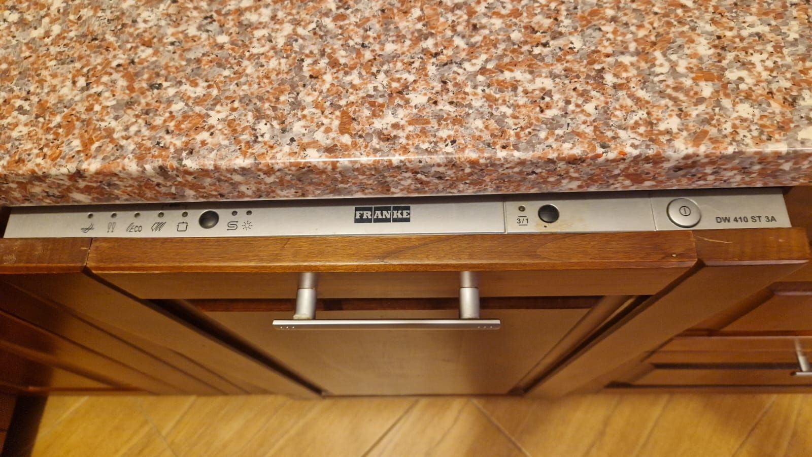 Comision 0 - Apartament în vilă, spațios, priveliște spre cabana Postăvaru - Poză 13