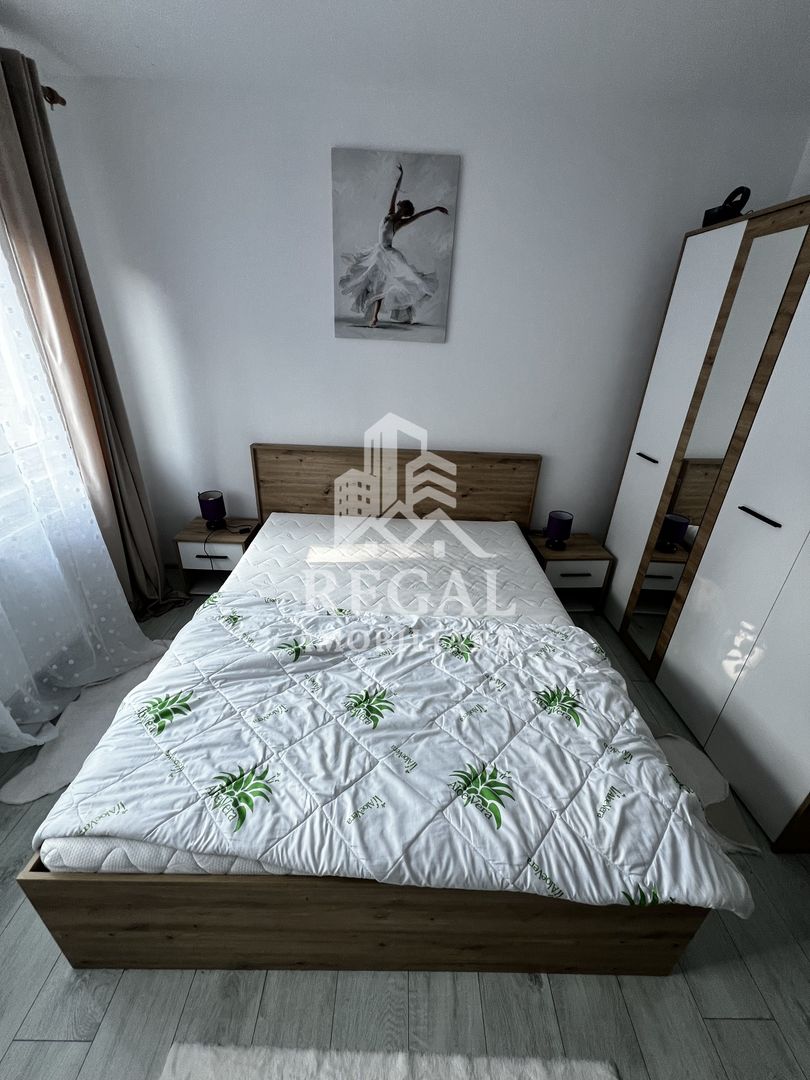 Apartament 2 camere semidecomandat de închiriat – Micro 4, etaj 2/4 - Poză 3