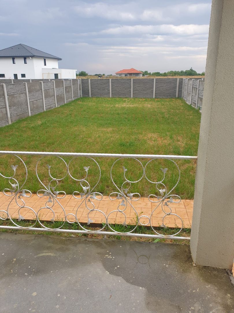 Duplex de vanzare in Sacalaz - Poză 1