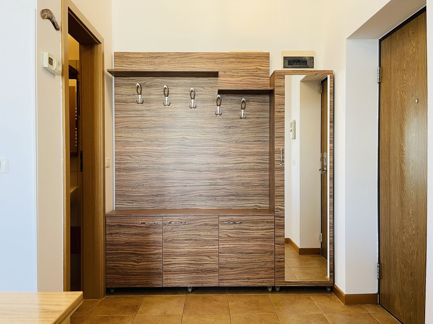 OFERTA INCHIRIATA  -  Parcare Subterana-3 camere, 2 bai | 2 niveluri&2 balcoane - Poză 24