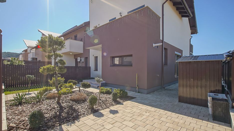 Duplex Modern, Curte Proprie | Green Haven Săcele - Comision 0% - Poză 6