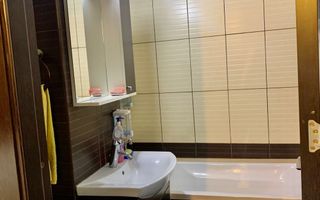 Vanzare Apartament 3 camere, Exercitiu, stradal - Poză 5