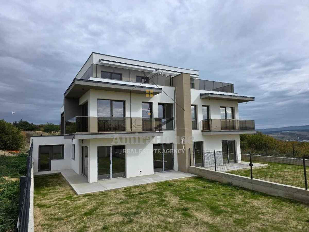 De vanzare doua unitati locative Duplex zona Iris - Poză 1