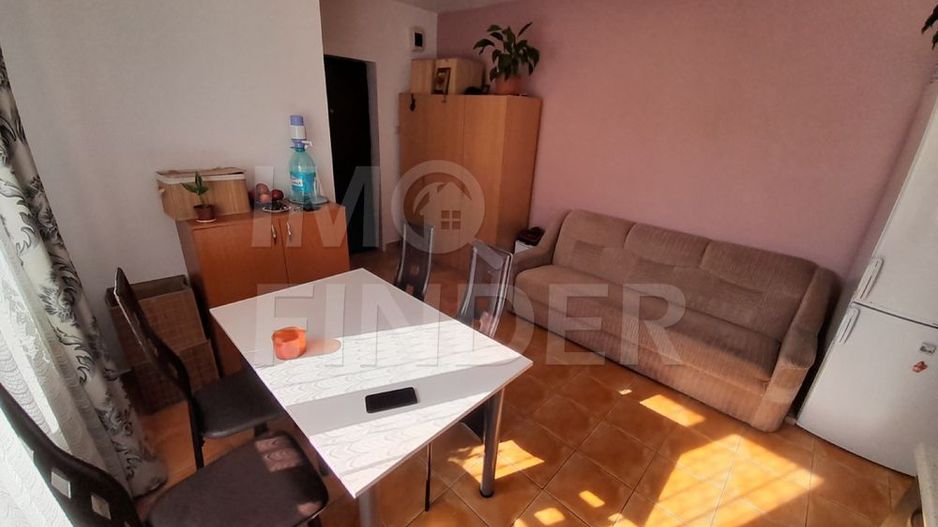 Apartament in Bloc Tip Vila zona Facultatii de Litere - Poză 3