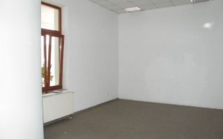SAD - Spatiu de birouri de 67 mp - zona Centrala - in Arad - Poză 5