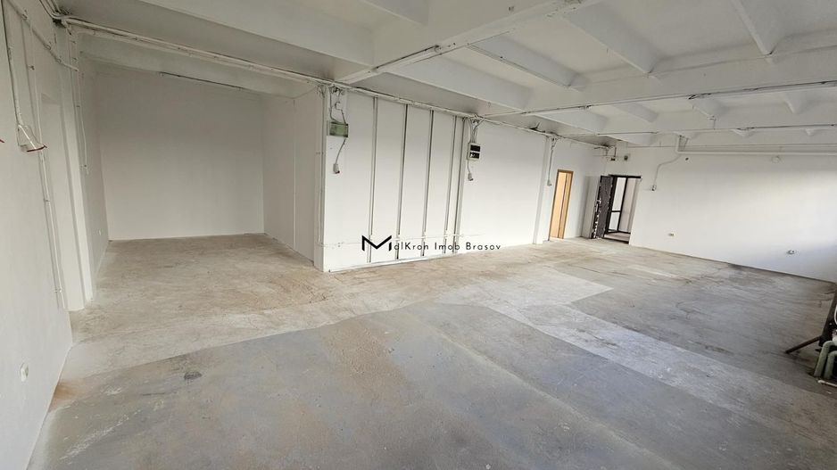 Clădire ideală pentru producție și birouri Bartolomeu - Poză 14