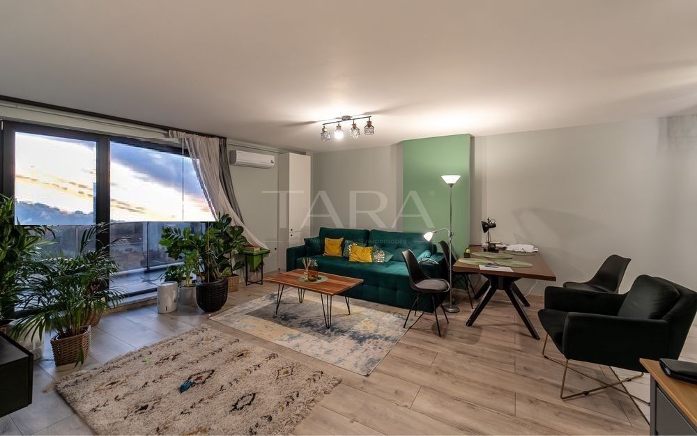 Penthouse elegant,  cu terasă de 15 mp și 2 parcări subterane. - Poză 1