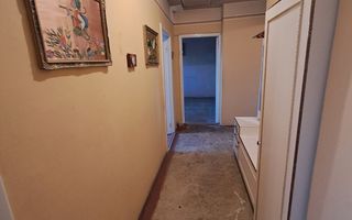 Etaj 2, Spitalul Judetean -Casa Tineretului 3 camere - Poză 9