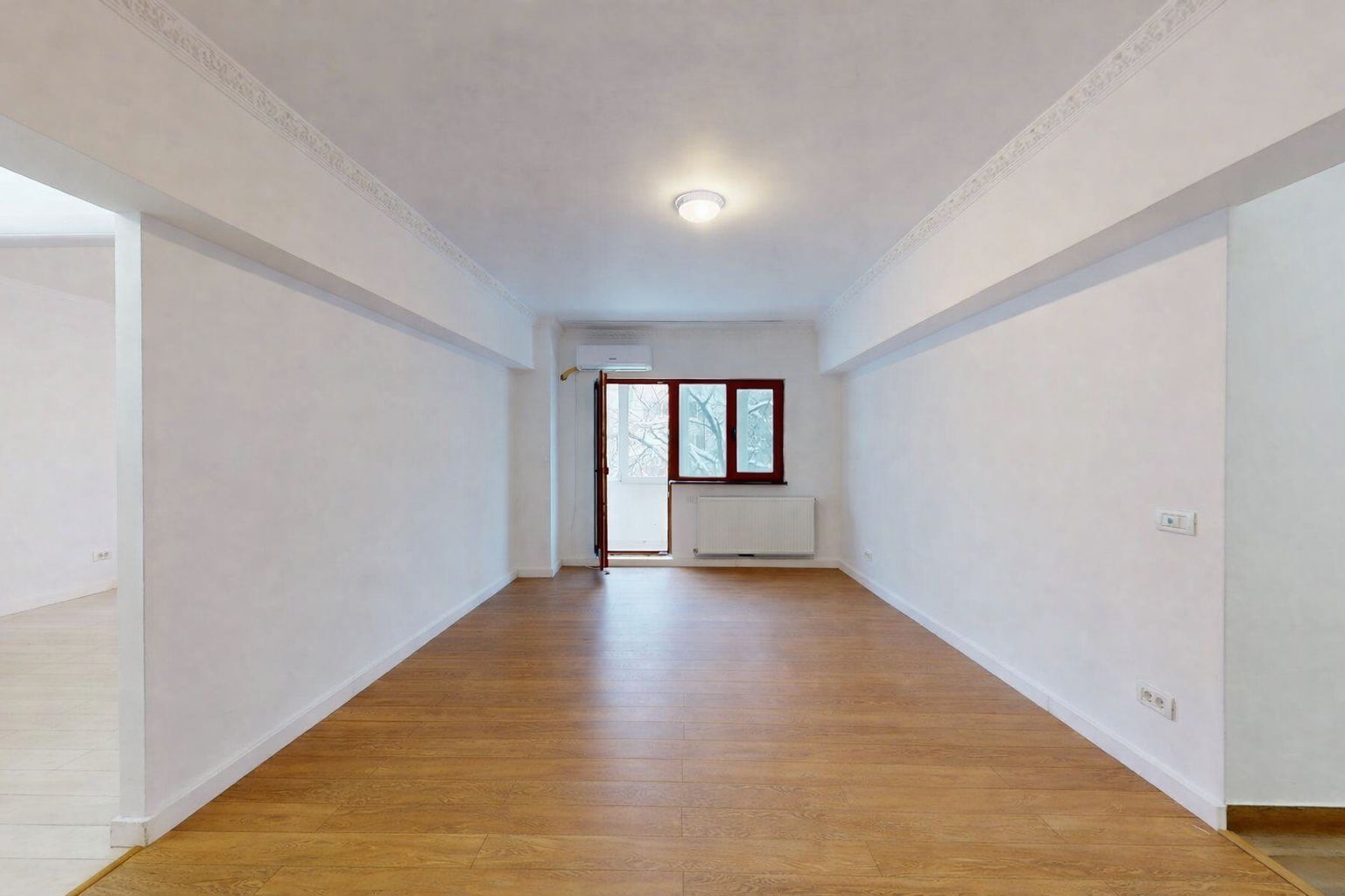 LACUL TEI - Circa 7 | 3 Camere Renovat | 1/8 | 73mp | 1983 - Poză 3