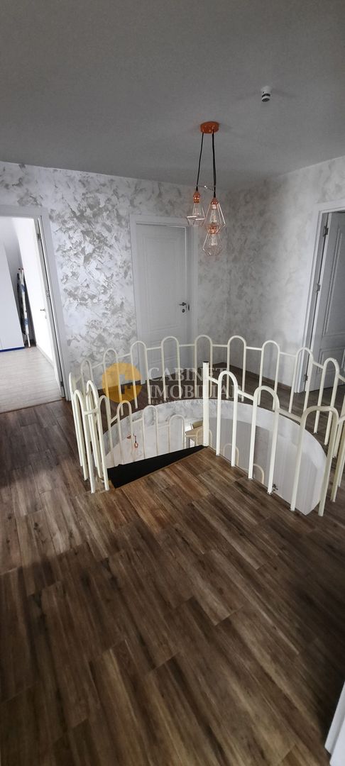 🏰 VILĂ DE EXCEPȚIE TIP CONAC - Valea Adâncă! 🏰 - Poză 11