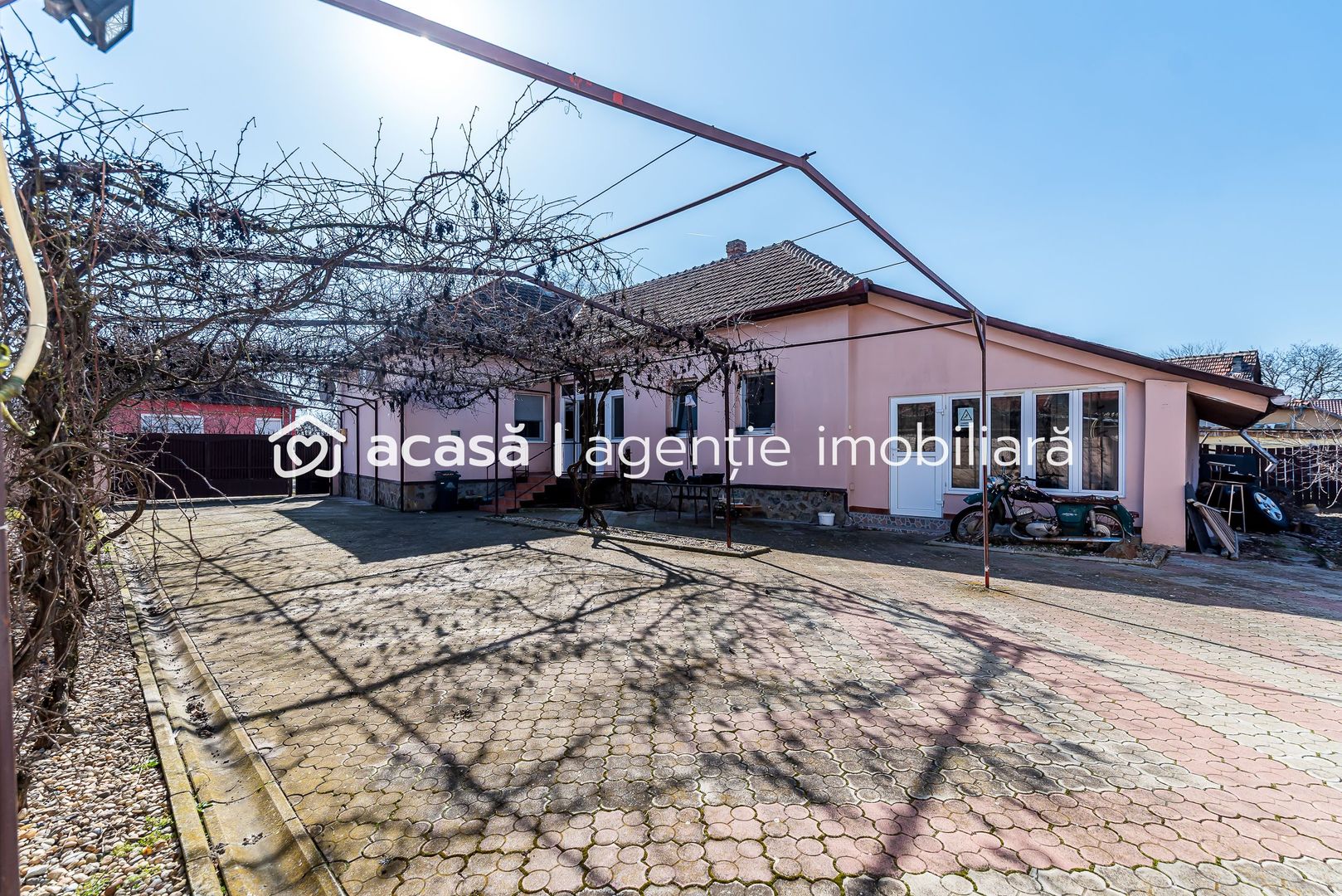 Casa ideală pentru familie: școală la 3 min + anexă pentru bunici - Poză 2