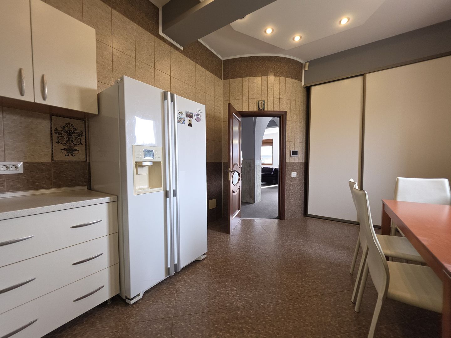 Reducere pret! ! Vila top cu piscina inchisa,  incalzita, barbeque - Poză 15