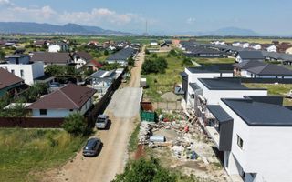 VILĂ CU DESIGN MODERN ȘI PRIVELIȘTE SPECTACULOASĂ CĂTRE MUNȚI - Poză 6