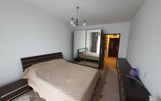 Inchiriez Apartament 2 camere Green Park Tatarasi - Poză 8
