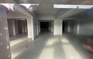 Spatiu comercial 757 mp