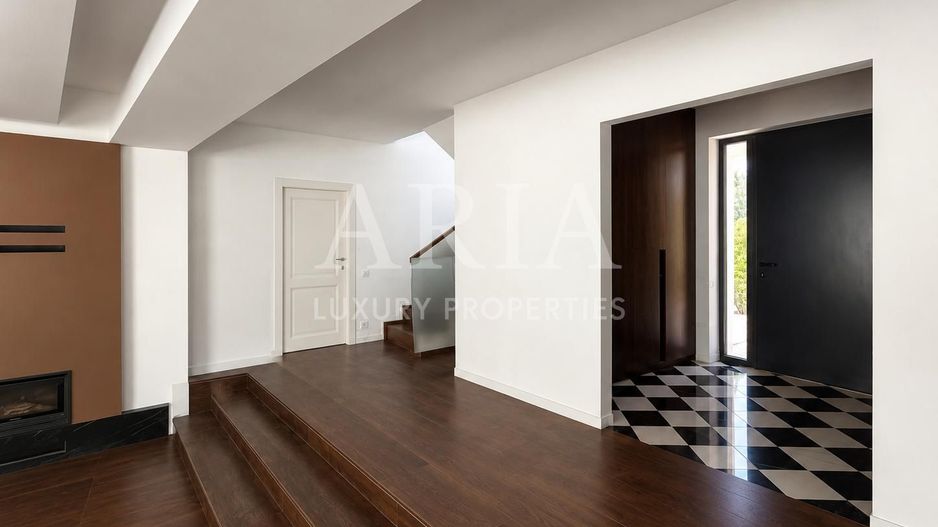 Vilă Ultra-Luxury | Lângă Pădure | Piscină Privată - Poză 9