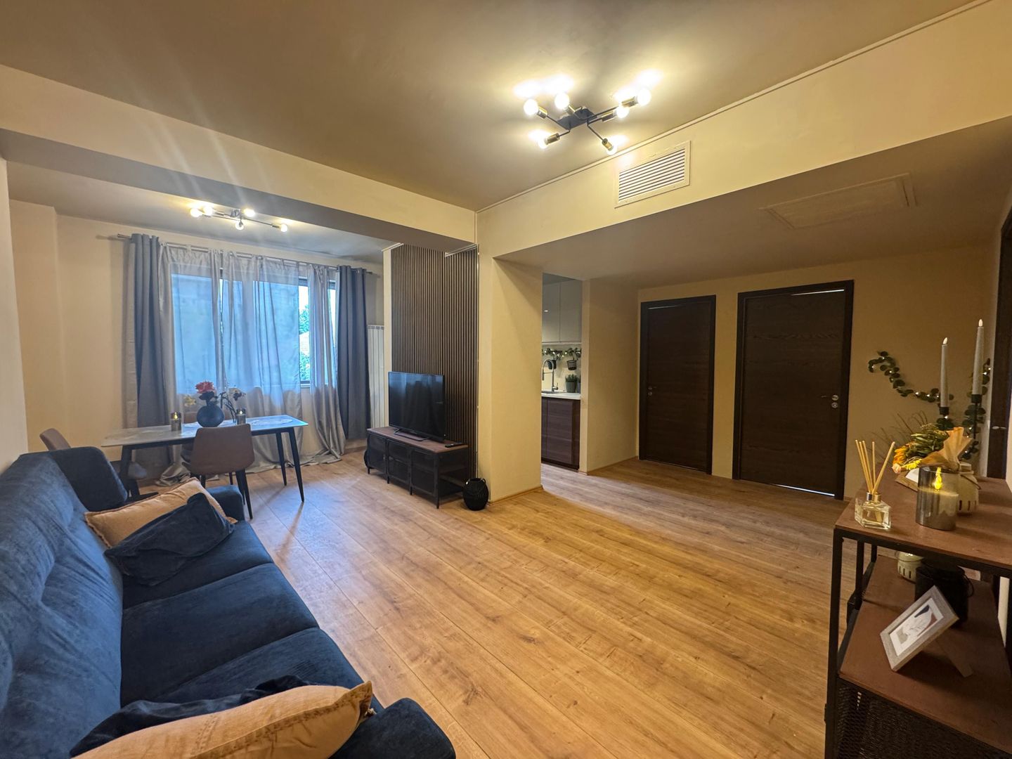 3 camere| HERASTRAU | PARCARE INCLUSA - Poză 1