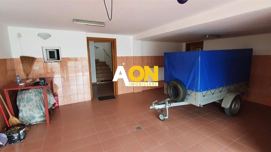 Casa 5 camere 567 mp teren la asfalt toate utilitatile Cetate - Poză 22