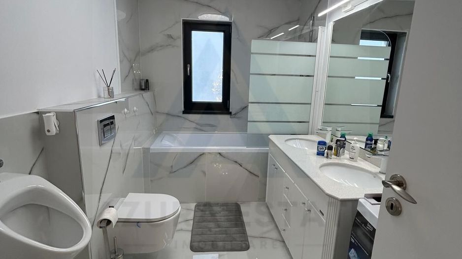 Casa moderna 4 camere carport si curte libera 200 mpu in Arhitectilor - Poză 3