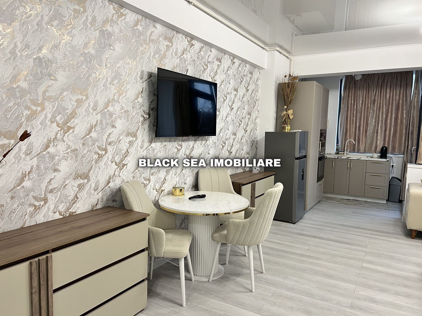 Garsonieră Ultramoderna de vânzare – Hanul cu peste - Ocazie Unica - Poză 9