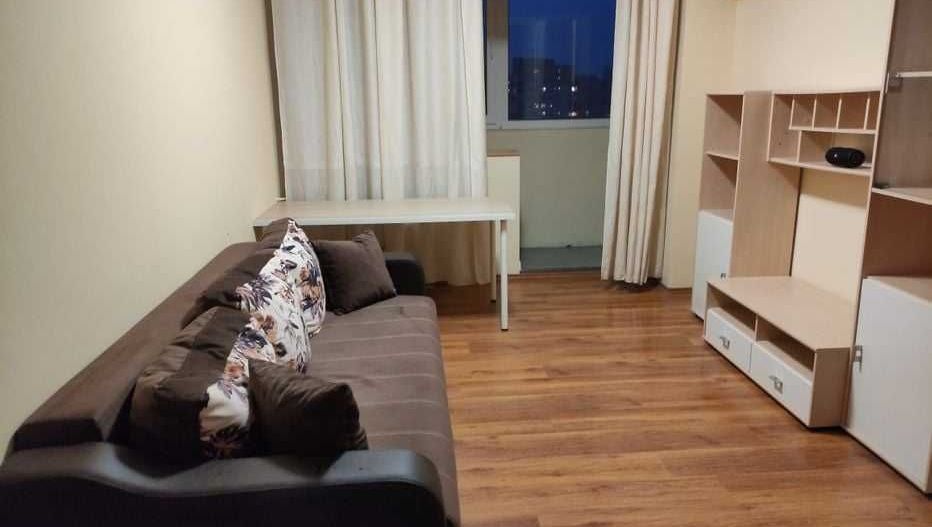Apartament  de inchiriat-3 camere Gorjului - Poză 1