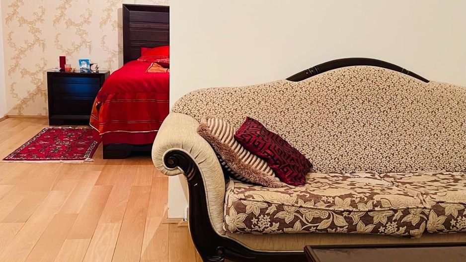 Casa individuala pozitie foarte buna si teren generos - Poză 9