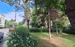 De închiriat apartament 2 camere decomandat I strada Lunii - Poză 18