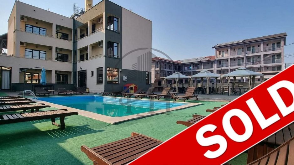 SOLD/ VANDUT- Vila/Pensiune de vanzare in Costinesti, Constanta - Poză 1