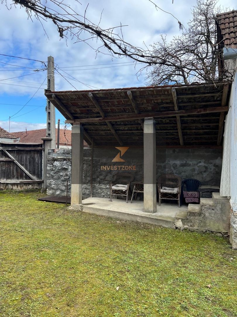 Casa de vanzare Vadu Crisului - Poză 4