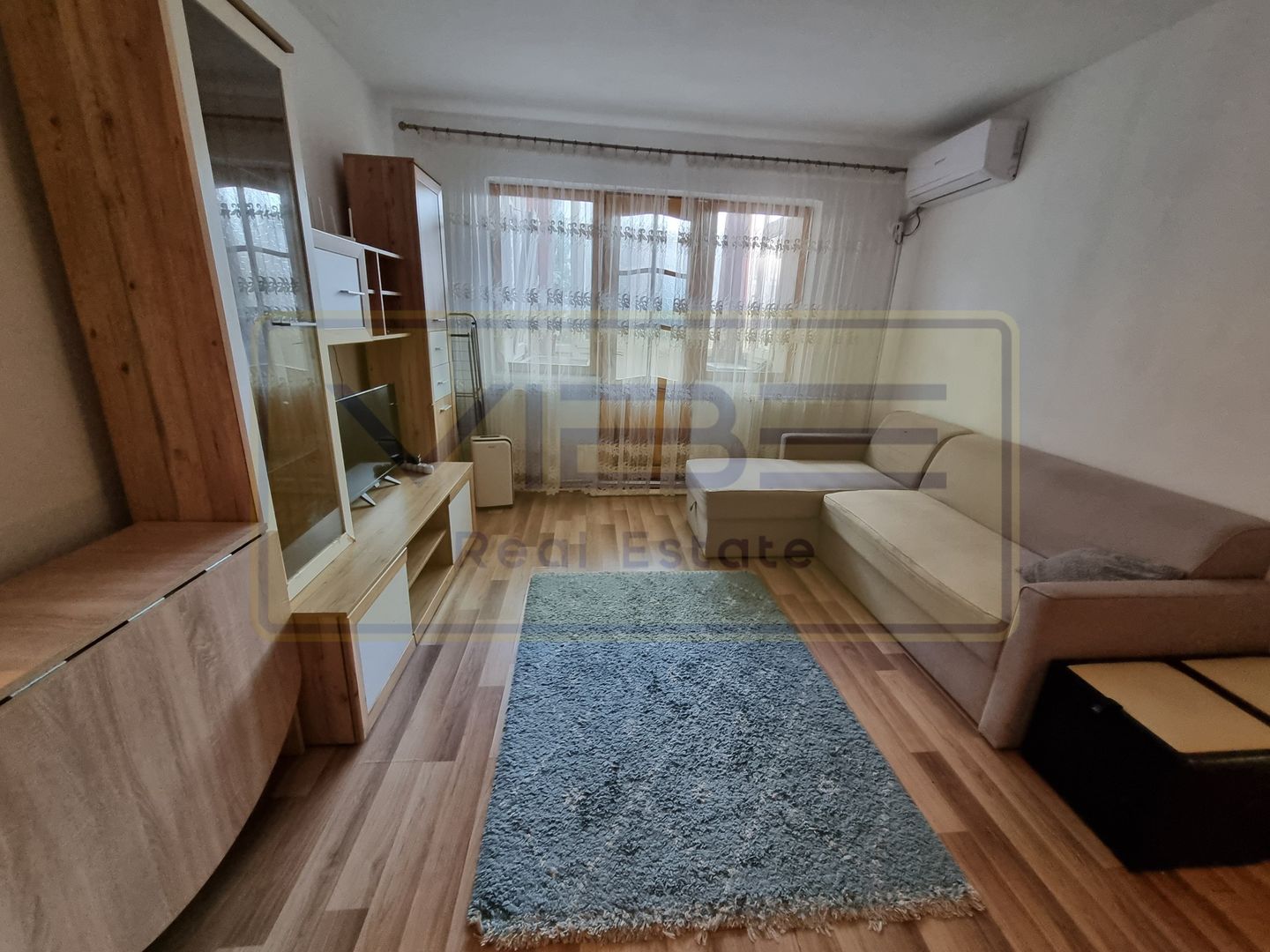 Alexandru Cel Bun- 3 camere- 450 euro - Poză 1