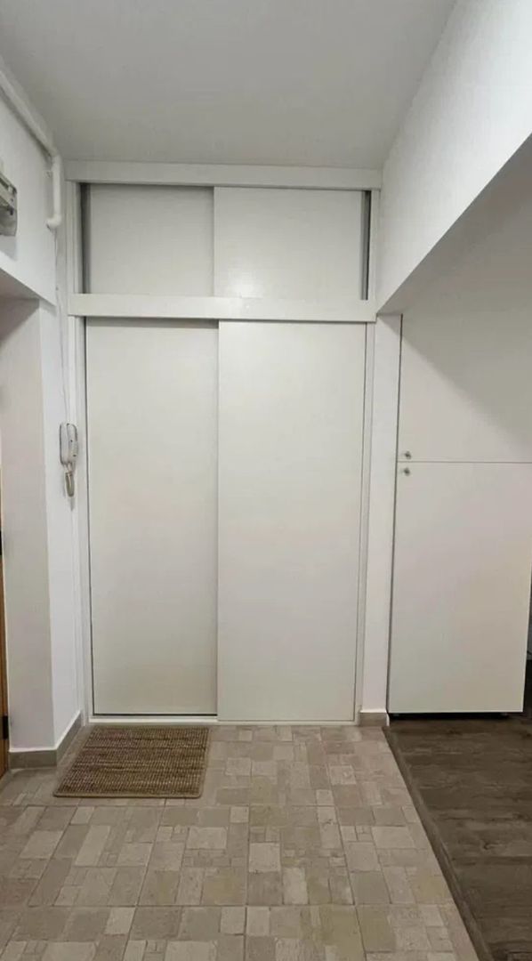 GARSONIERA- BARBU VACARESCU, CENTRALA PROPRIE, MOBILAT/UTILAT MODERN - Poză 4