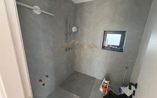 Vila la intrare in comuna Berceni - Poză 6