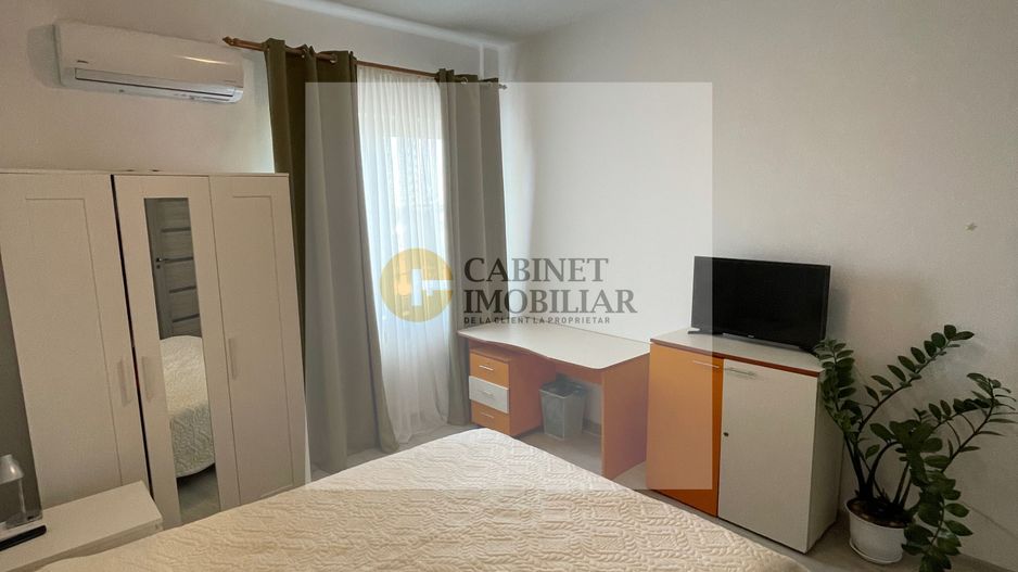 2 camere  | Bulevard Gh. Magheru - Romana | Decomandat | Balcon - Poză 4