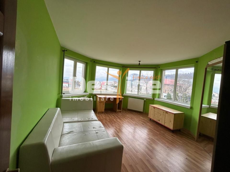 Vila pretabila Pensiune/Cresa/Azil  Fermelor 300mp 415.000€ - Poză 9